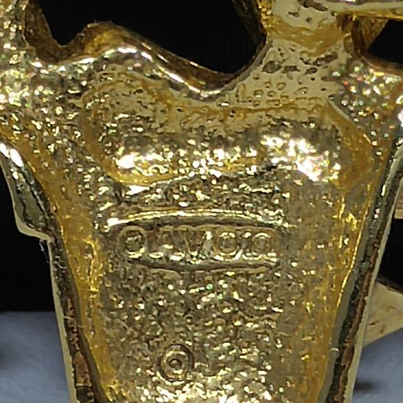 Avon Christmas Tree Brooch, Blue AB Rhinestones, Gold Tone 1960s Vintage Jewelry - Picture 4 of 10